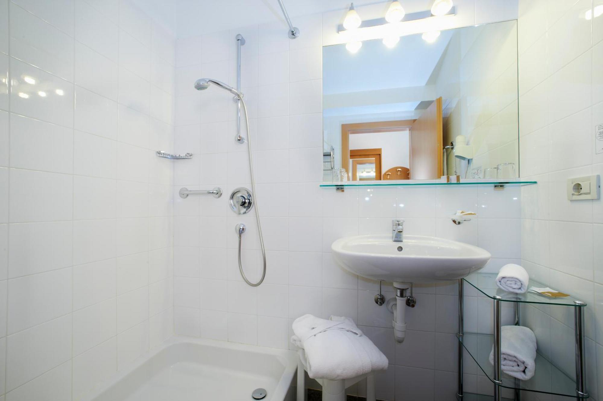 Economy Double or Twin Room